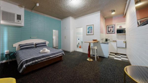 West End Motel & Backpackers, Adelaide